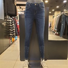 7782000e4af7a09fc3a81ca3ee59f9169c5b2a76d9ad0f199bb039a3ab49.jpg
