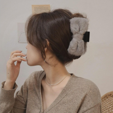  [초콜리트쥬얼리] 타르 프리미엄 리얼 밍크퍼 리본 왕 헤어 집게핀 3컬러 