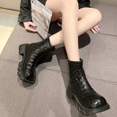 한소희워커
