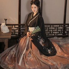 f26fe2b13bbb71a169d8790dd05852640ae651c9c3d8c41a529808c81de3.jpg