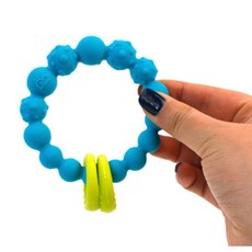 아이큐베이비치발기