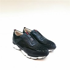 에이지스니커즈