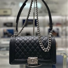 샤넬보이벨트백