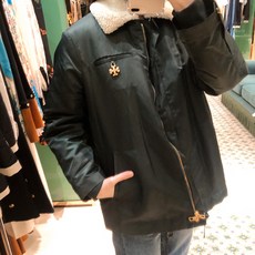 9ccceeed66038a05c9a4417742c52acdea5dee2addaf0dcac0df983d4faa.jpg