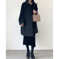 a273426b257176a23d229cce06b27b1f00f574638e2b77514dd2ace65fb3.jpg