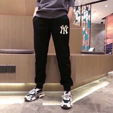 ff6453e3cc66d9c5fc76c151dd0f8fabdc118bd7b0ba8d231fc699aa8f91.jpg