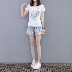 1f658a9fc1e248bd9e6d2a426438545408a56c445cd979ec2b2de1378fc6.jpg