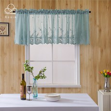 짧은창레이스커튼