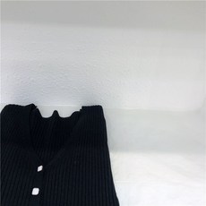 ea3e8239aa649c9e3feb9a29d49a4e658a3357e7ea494044b09f62914828.jpg