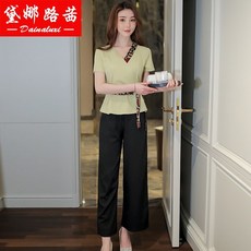 6a441f8c421f3b144f751dad42dee54cdf4760b295f29e7becf07967e667.jpg