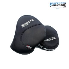 블루샤크스트리핑