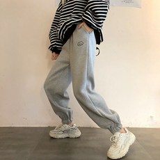 32e25be932889c3b1204574a69122e49a1354c528ea50a7767c49c385d29.jpg