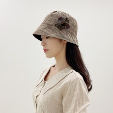 [나이스캣] 왕꽃 체크 가을 중년 여성 벙거지 면모자 엄마모자 겨울