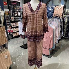 3e0652668c23f5aa1ab5918cc68420361e21412d7776f3be16b33156ba2e.jpg