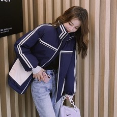 ea6855fe8387ca9ee7a7836d3bbae294ff4e73f4ae3be374580c7befef6d.jpg