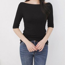 입술넥티셔츠