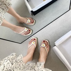 c366ed7ff0efbac0086902e6b684bf58e0820bd501d1e985aa2100ba1280.jpg