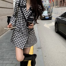 a35b647ab9c0a623315b590a3c38e846348e2f77b2ba19b8fb066700efe6.jpg