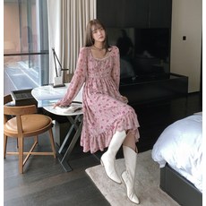 봄옷 프렌치시크 클래식 스퀘어넥 핀꽃 여미 기이한 경치 블로섬
