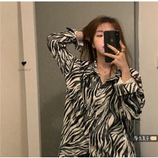 긴팔와이셔츠 긴팔남방셔츠 긴소매셔츠 긴소매남방 원래 오래 되다 미코 멋져 북 계 이태원 소녀 간지나는 얼룩말무늬 여성