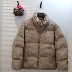50f2b5cd86ed08f26893ba85b69bda69ec8f818e077ecaee712be1e7f07f.jpg