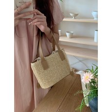 라탄 숄더백 왕골 밀집 토드백 휴양지 짠 가방 여행