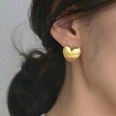하트볼륨귀걸이