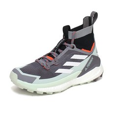 아디다스테렉스프리하이커