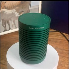 733f69e8f2f141cd5e11541d2ecf9192610bd25e96f8a54f954e9b2216f9.jpg