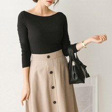 8e957284bea5c0997bd56fe2bd20bb53c71911a35e44615246dd4965c5f1.jpg