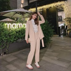 캐주얼 정장 투피스 셋업 (하프코트+9부팬츠)