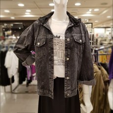b97e17e0cdc9bc84c74fb5b7e10804f41b6f17ffff484aaa47210ab10e25.jpg