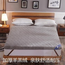 8233354ff659daa86e873259774551dc7714085b0838b6d8cb3aee8dd454.jpg