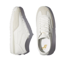 질스튜어트스니커즈