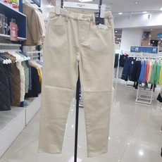 961e1cdb703b779947c76b7de52cb2e5eecbde21ecf00dd37dd571b3a959.jpg