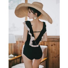 586cc3829ab9a3ab436e19c72a605c76831b18dd13bc65e30f03d7a0afef.jpg