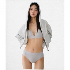 MUSINSA STANDARD WOMAN 우먼즈 와이어리스 브라 [라이트 그레이]