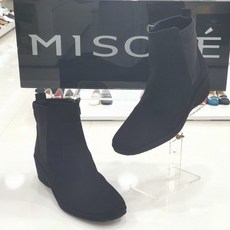 미소페여성워커