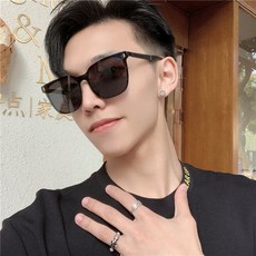 b50767415e521453560dd1a566ac1f2c30d96cafee499061430709206310.jpg