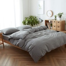 a3fe1a9c6671c44da361e936a3faf9463c2a757f9ee5b4504549378db2d7.jpg