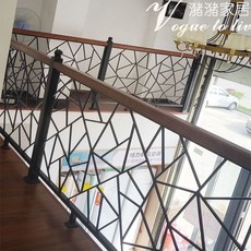 미니멀계단난간대 현대장식안전바 손잡이 핸드레일 휀스 울타리 주택 복도 복층계단 난간 원목, I.나무난간이없는검은플랫폼의1미터가격