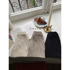 아오스타로로니트