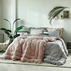 7ac4a2ccbdfef7b6ad52d6af1f702a1b17d938fb42e516dba5aec1c91140.jpg