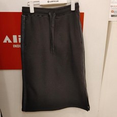3aee867985320429dfa5ff725648c9b3303c925de2fc3afc2f6c522f1a70.jpg
