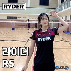 73c2891b39a3cc4d57f5135ffd5d1b1973f6ba9f9af482d9a3ebd5277269.jpg