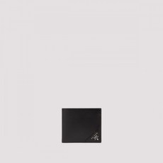 72836adaeb6dd50b69a9fc30c33ac19e8000af58b35f8f7a347f18774f71.jpg
