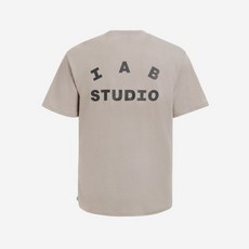 IAB Studio 아이앱 스튜디오 x 니니즈 티셔츠
