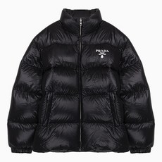 여자프라다패딩