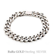 857d695d-b428-42ba-ad88-cf0ae35d4fb0.jpg