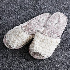 레이스실내화